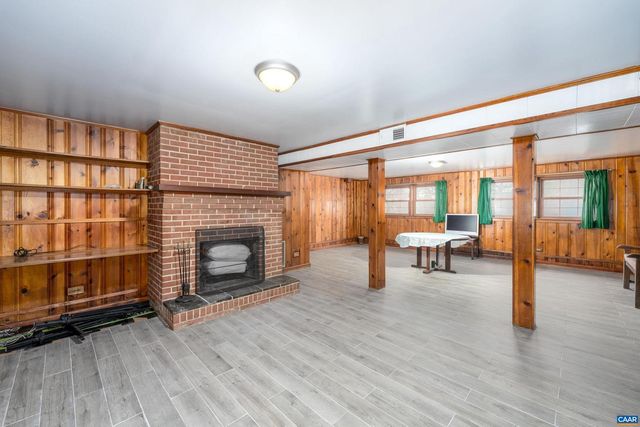 150 N BENNINGTON RD, Charlottesville, VA 22901