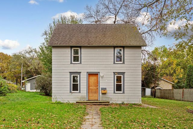 1519 N 4th Street, Mankato, MN 56001