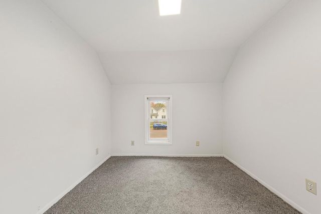 1519 N 4th Street, Mankato, MN 56001