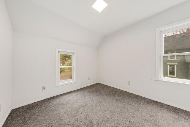 1519 N 4th Street, Mankato, MN 56001