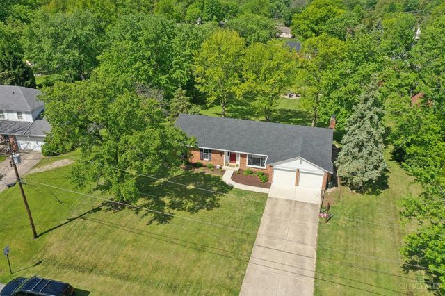 8049 Shade Tree Drive, West Chester, OH 45069