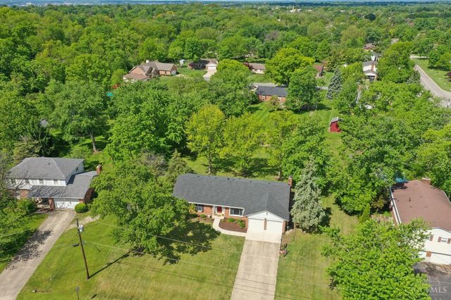 8049 Shade Tree Drive, West Chester, OH 45069