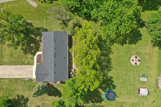 8049 Shade Tree Drive, West Chester, OH 45069