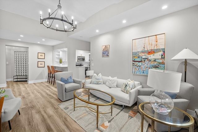 60 Gibson St 104, Boston, MA 02122