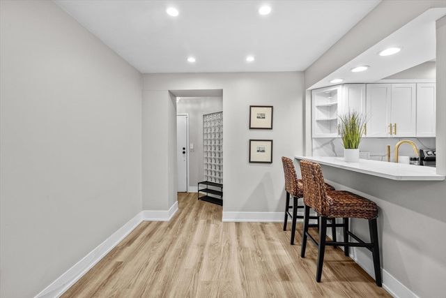 60 Gibson St 104, Boston, MA 02122
