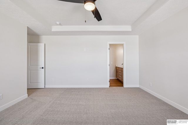 20808 Kansas Avenue, Elkhorn, NE 68022