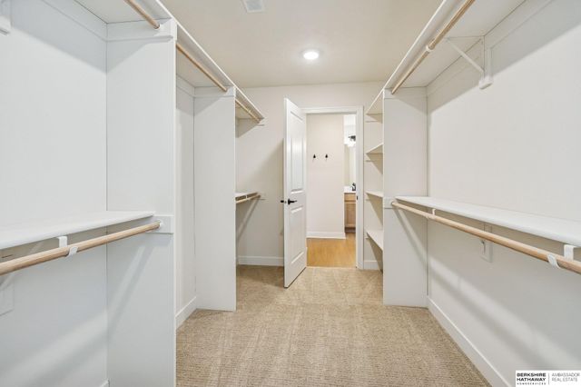 20808 Kansas Avenue, Elkhorn, NE 68022