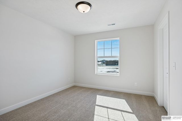 20808 Kansas Avenue, Elkhorn, NE 68022