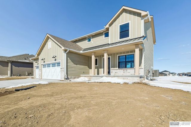 20808 Kansas Avenue, Elkhorn, NE 68022