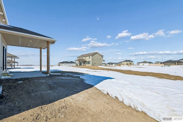 20808 Kansas Avenue, Elkhorn, NE 68022