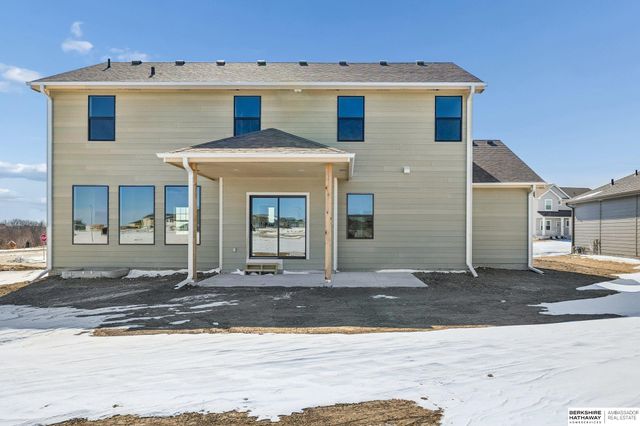 20808 Kansas Avenue, Elkhorn, NE 68022