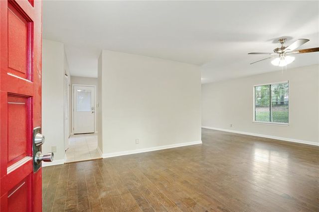 2953 Torreya Way SE, Marietta, GA 30067