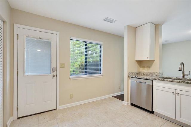 2953 Torreya Way SE, Marietta, GA 30067