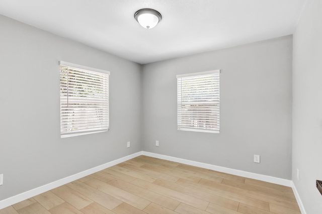 2820 26th Ave, Sacramento, CA 95820