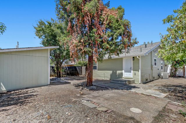 2820 26th Ave, Sacramento, CA 95820