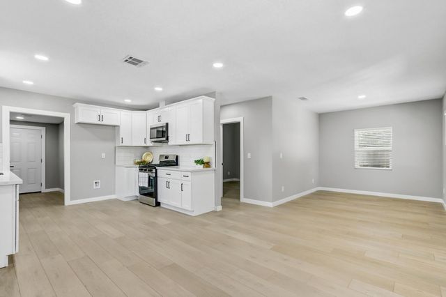 2820 26th Ave, Sacramento, CA 95820