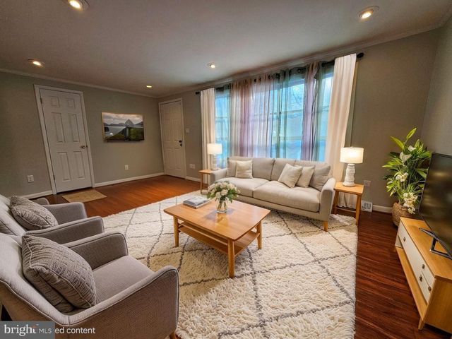 5901 HARRISON AVE, Riverdale, MD 20737