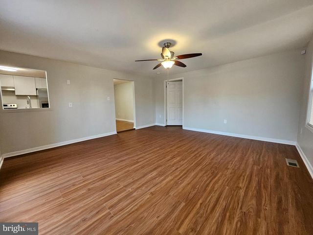 5901 HARRISON AVE, Riverdale, MD 20737