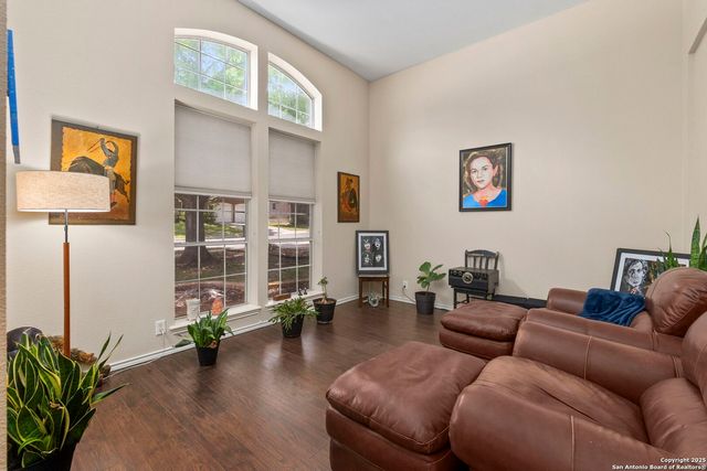 8807 Brae Crest, San Antonio, TX 78249