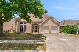 8807 Brae Crest, San Antonio, TX 78249