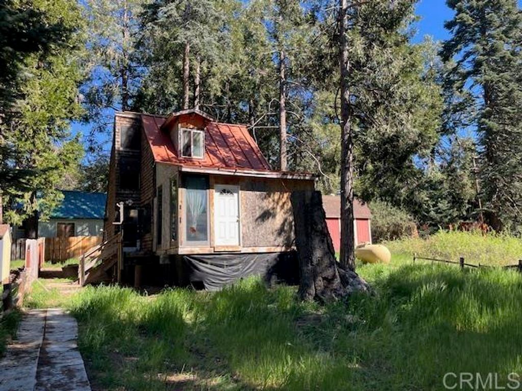 Crestline Road, Palomar Mountain, CA 92060