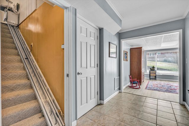 40 Fairfield LN, Troutville, VA 24175