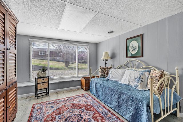 40 Fairfield LN, Troutville, VA 24175