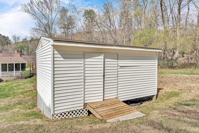 40 Fairfield LN, Troutville, VA 24175