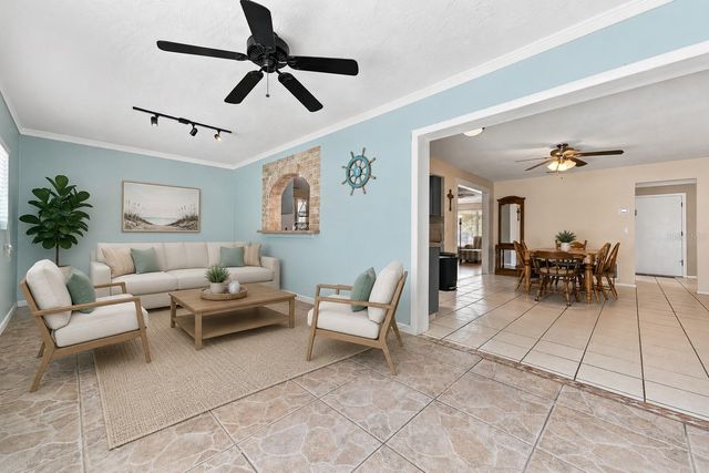 2069 KINGFISHER DRIVE, Palm Harbor, FL 34683