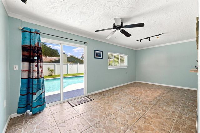 2069 KINGFISHER DRIVE, Palm Harbor, FL 34683