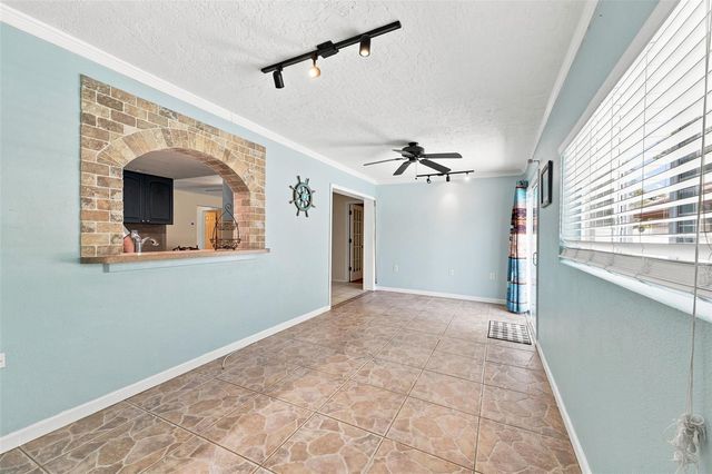 2069 KINGFISHER DRIVE, Palm Harbor, FL 34683