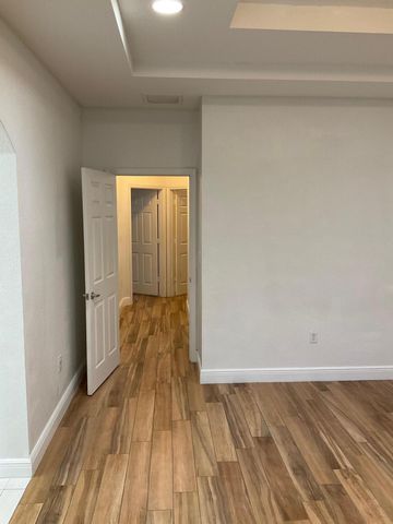 6639 Hidden Cove Drive 4-7, Davie, FL 33314