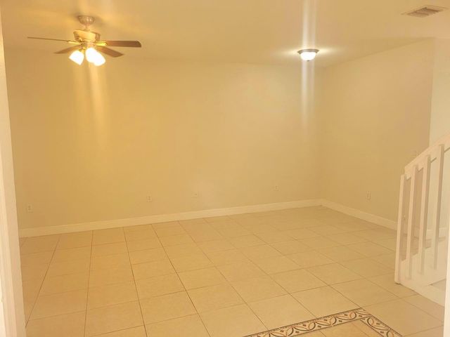 6639 Hidden Cove Drive 4-7, Davie, FL 33314