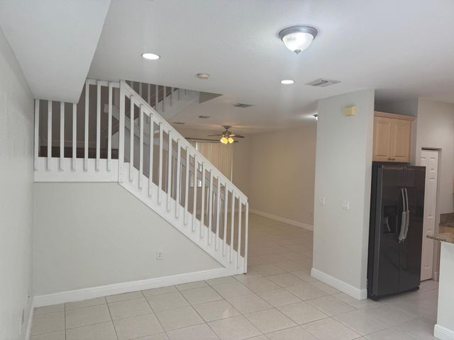 6639 Hidden Cove Drive 4-7, Davie, FL 33314