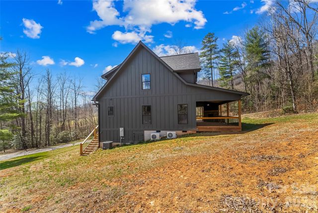 189 Clinchfield Gap Road, Marion, NC 28752