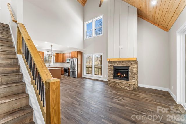 189 Clinchfield Gap Road, Marion, NC 28752