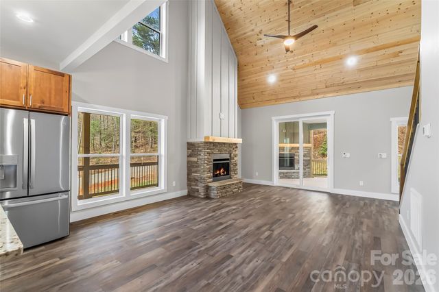 189 Clinchfield Gap Road, Marion, NC 28752