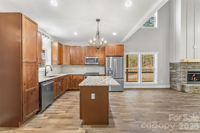 189 Clinchfield Gap Road, Marion, NC 28752