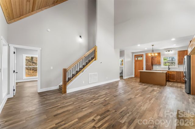 189 Clinchfield Gap Road, Marion, NC 28752