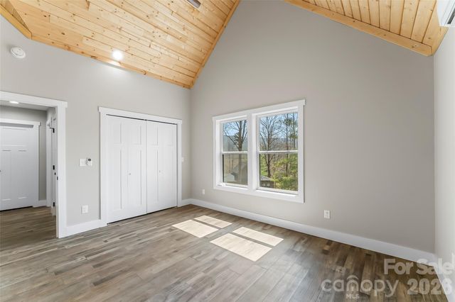 189 Clinchfield Gap Road, Marion, NC 28752