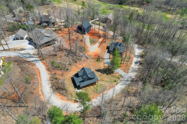 189 Clinchfield Gap Road, Marion, NC 28752