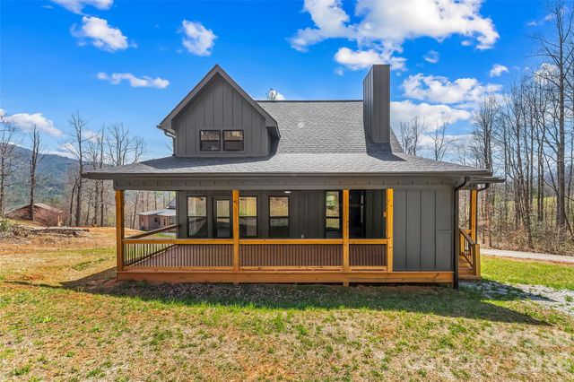 189 Clinchfield Gap Road, Marion, NC 28752