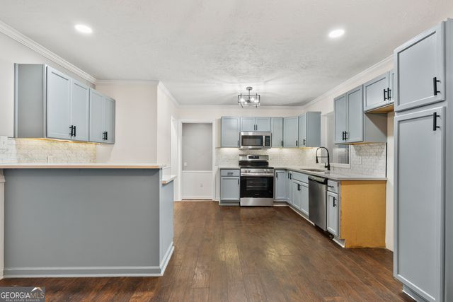 547 Fair Oaks Drive, Columbus, GA 31906