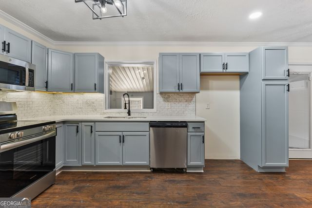 547 Fair Oaks Drive, Columbus, GA 31906