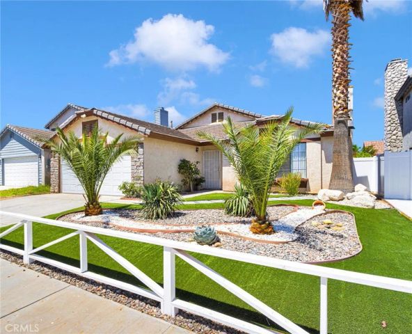 12400 Emeraldstone Dr., Victorville, CA 92392