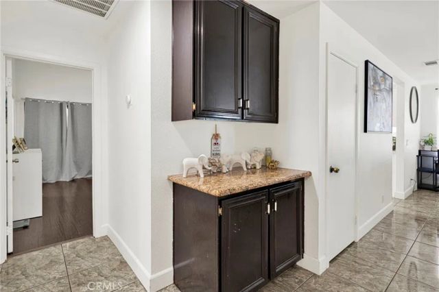 12400 Emeraldstone Dr., Victorville, CA 92392