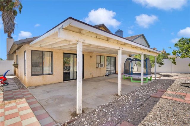 12400 Emeraldstone Dr., Victorville, CA 92392