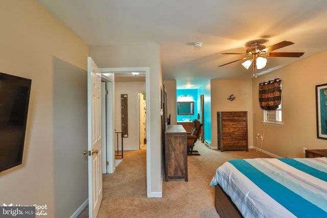 411 E OXFORD ST, Coopersburg, PA 18036