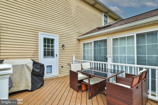 411 E OXFORD ST, Coopersburg, PA 18036
