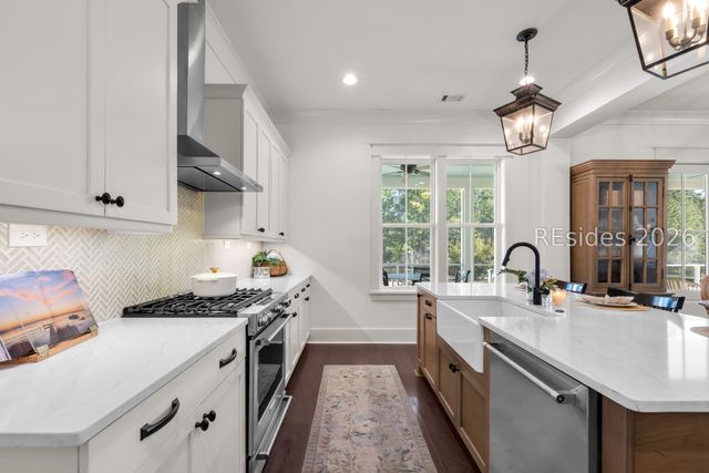 1 Nightshade Ln, Bluffton, SC 29909